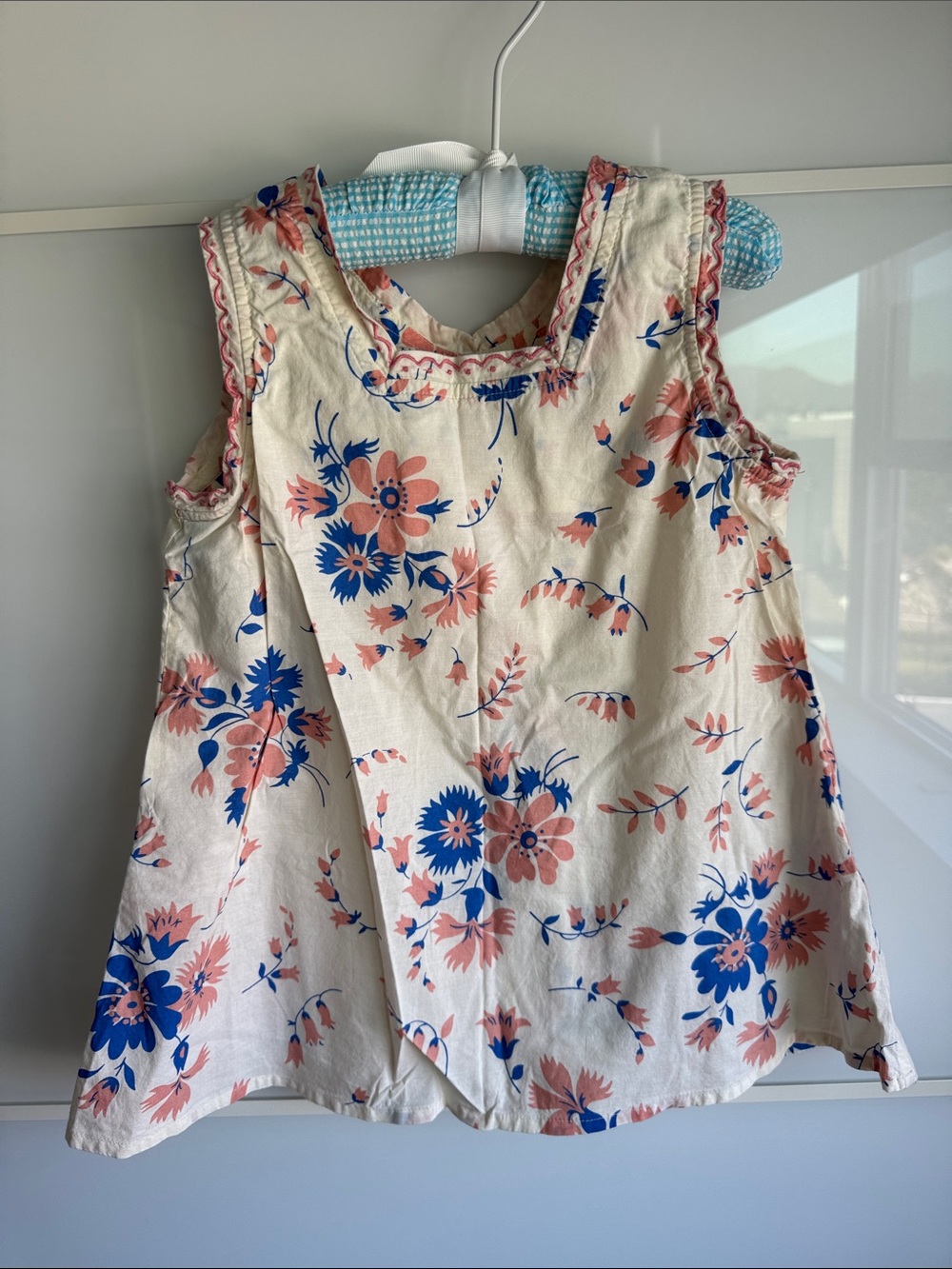 Bonjour diary Floral Two-Piece Set in Cream with Pink & Blue Flowers size8y - Picture 4 of 7
